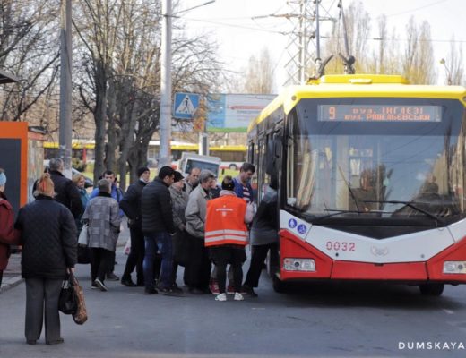 тролейбус